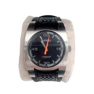 Diesel Men’s Watch 10Bar Dz-4024 Buckle Closure Silicone Black Strap
